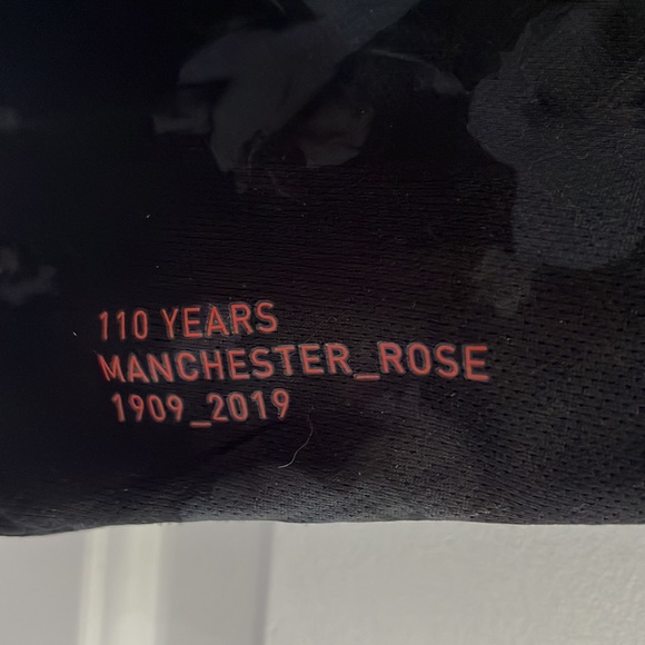 Adidas Daniel James Manchester United Jersey Kit Small - Picture 3 of 3